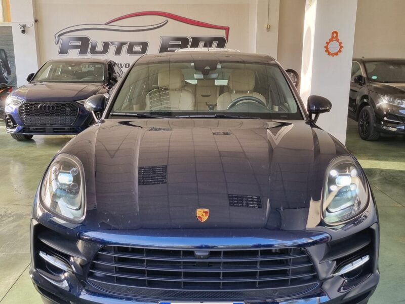 Porsche Macan 2.0 245cv pdk