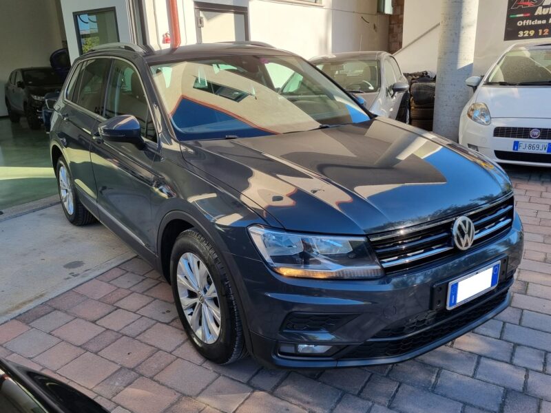 VOLKSWAGEN TIGUAN 1.6 TDI SCR Business BlueMotion Technology